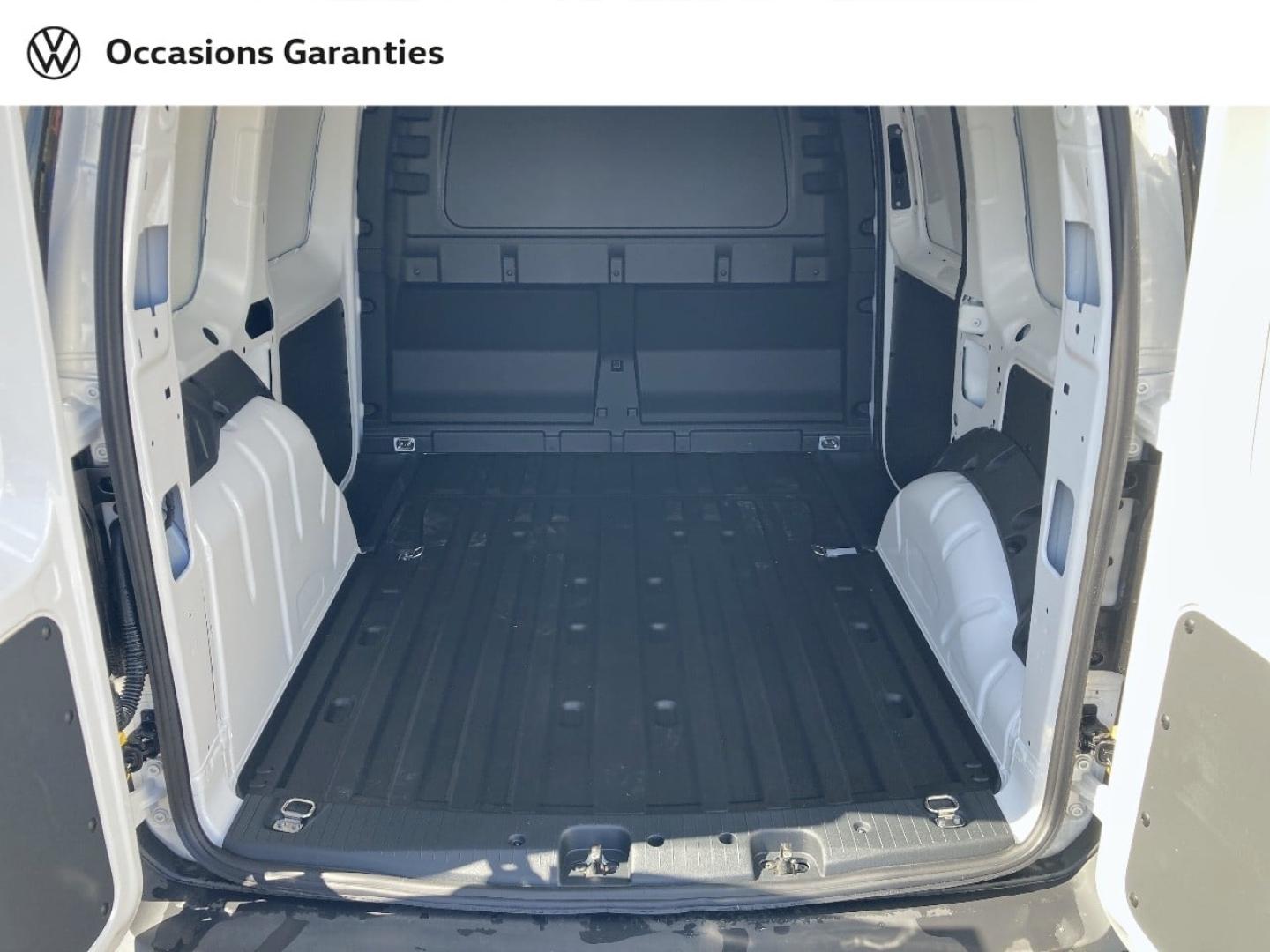 Voitures occasions VOLKSWAGEN UTILITAIRES Caddy Cargo Business Lens