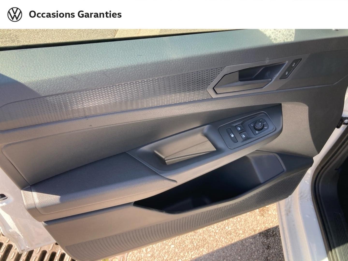 Voitures occasions VOLKSWAGEN UTILITAIRES Caddy Cargo Business Lens