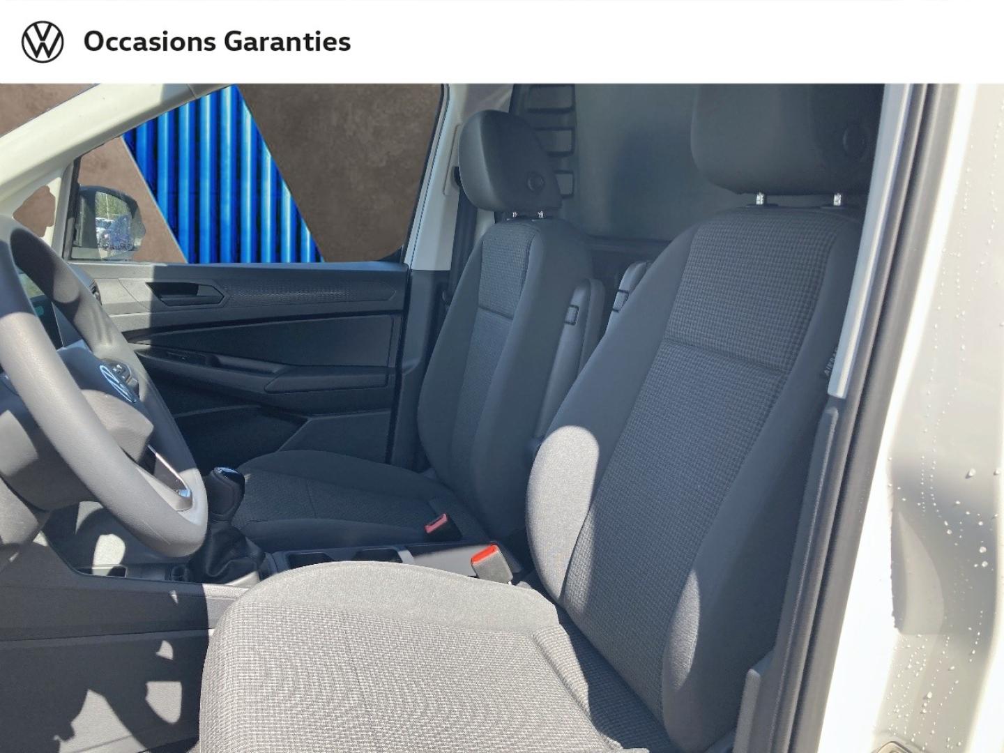 Voitures occasions VOLKSWAGEN UTILITAIRES Caddy Cargo Business Lens