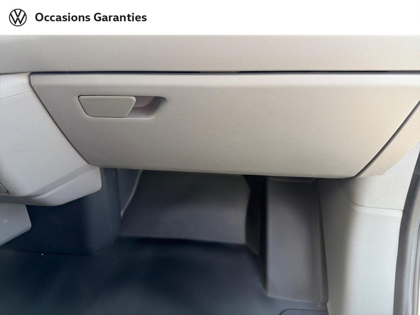 Voitures occasions VOLKSWAGEN UTILITAIRES Transporter Fg Base Lens