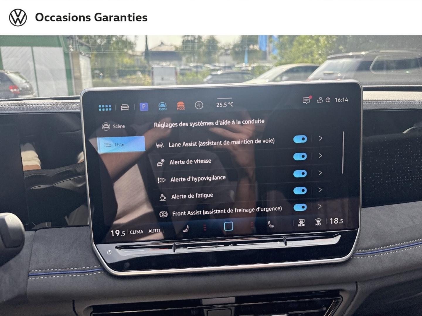 Voitures occasions VOLKSWAGEN TIGUAN R-Line Edition Lens