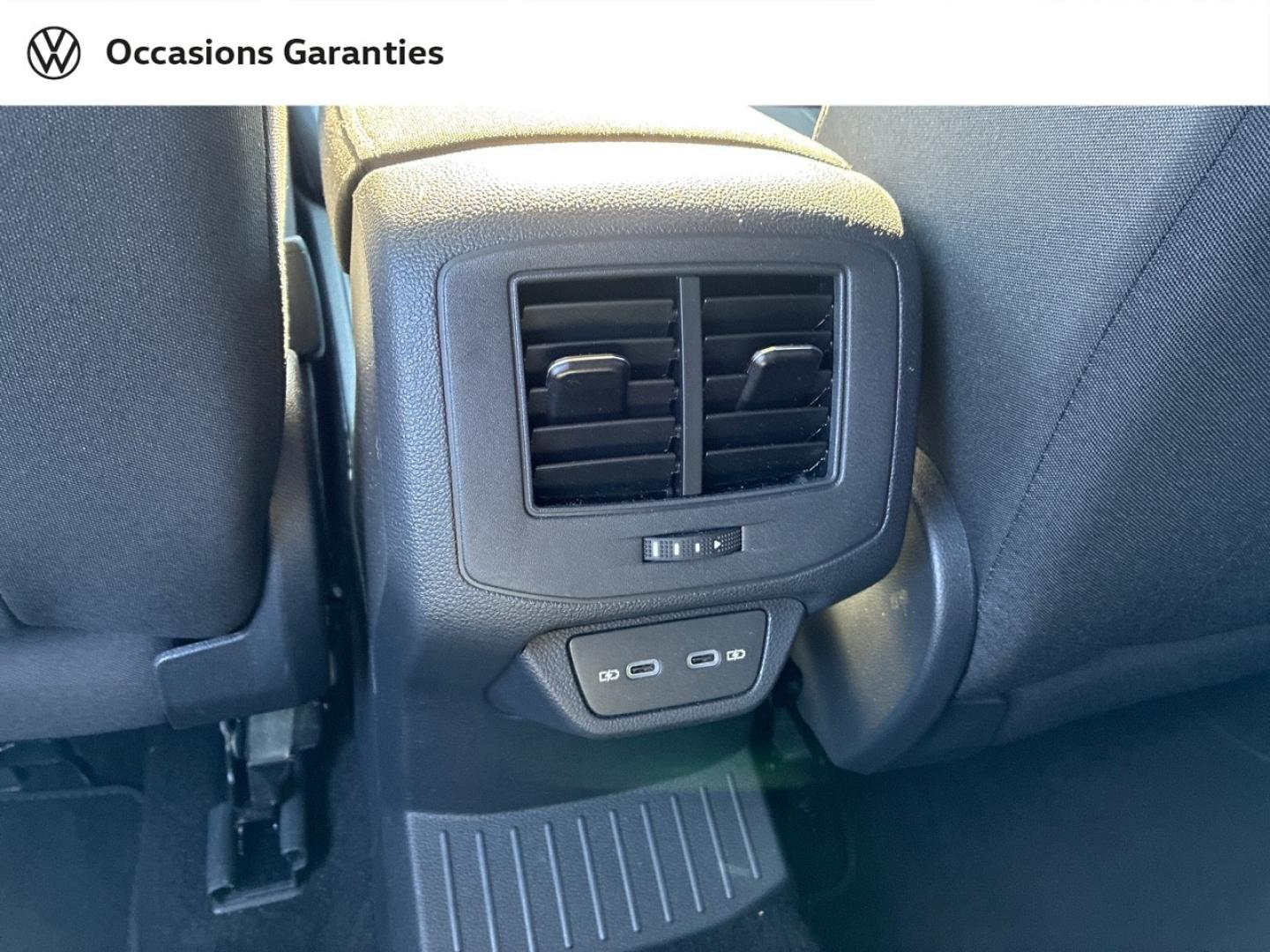 Voitures occasions VOLKSWAGEN T-ROC Life Plus Lens
