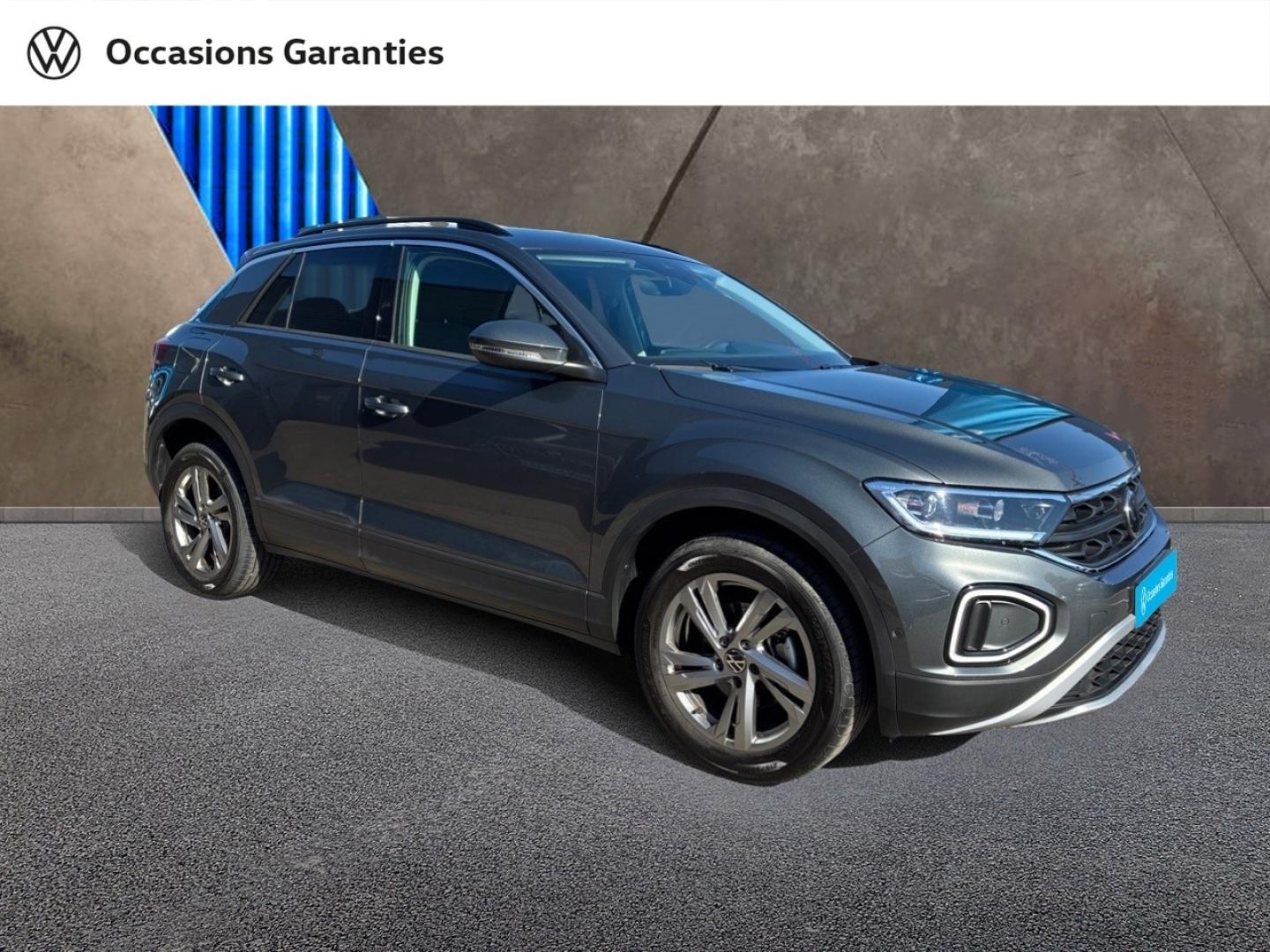 Voitures occasions VOLKSWAGEN T-ROC Life Plus Lens