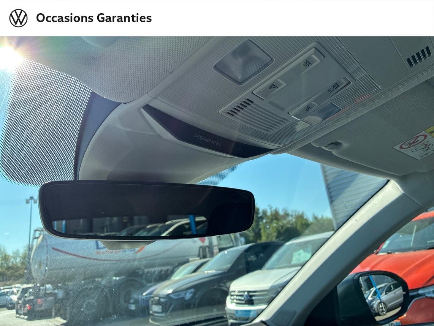 Voitures occasions VOLKSWAGEN T-ROC Life Plus Bruay-la-Buissière