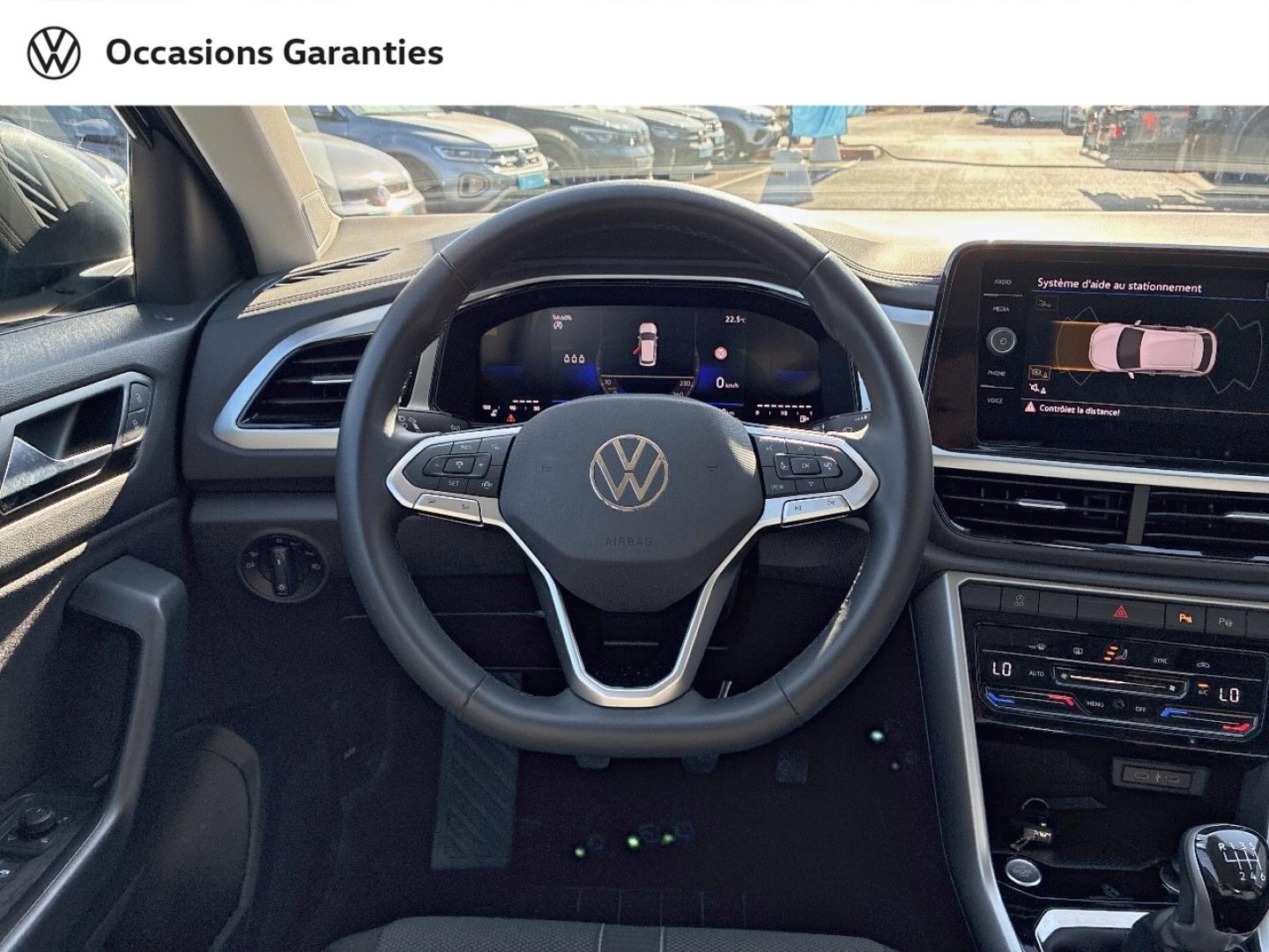 Voitures occasions VOLKSWAGEN T-ROC Life Plus Lens