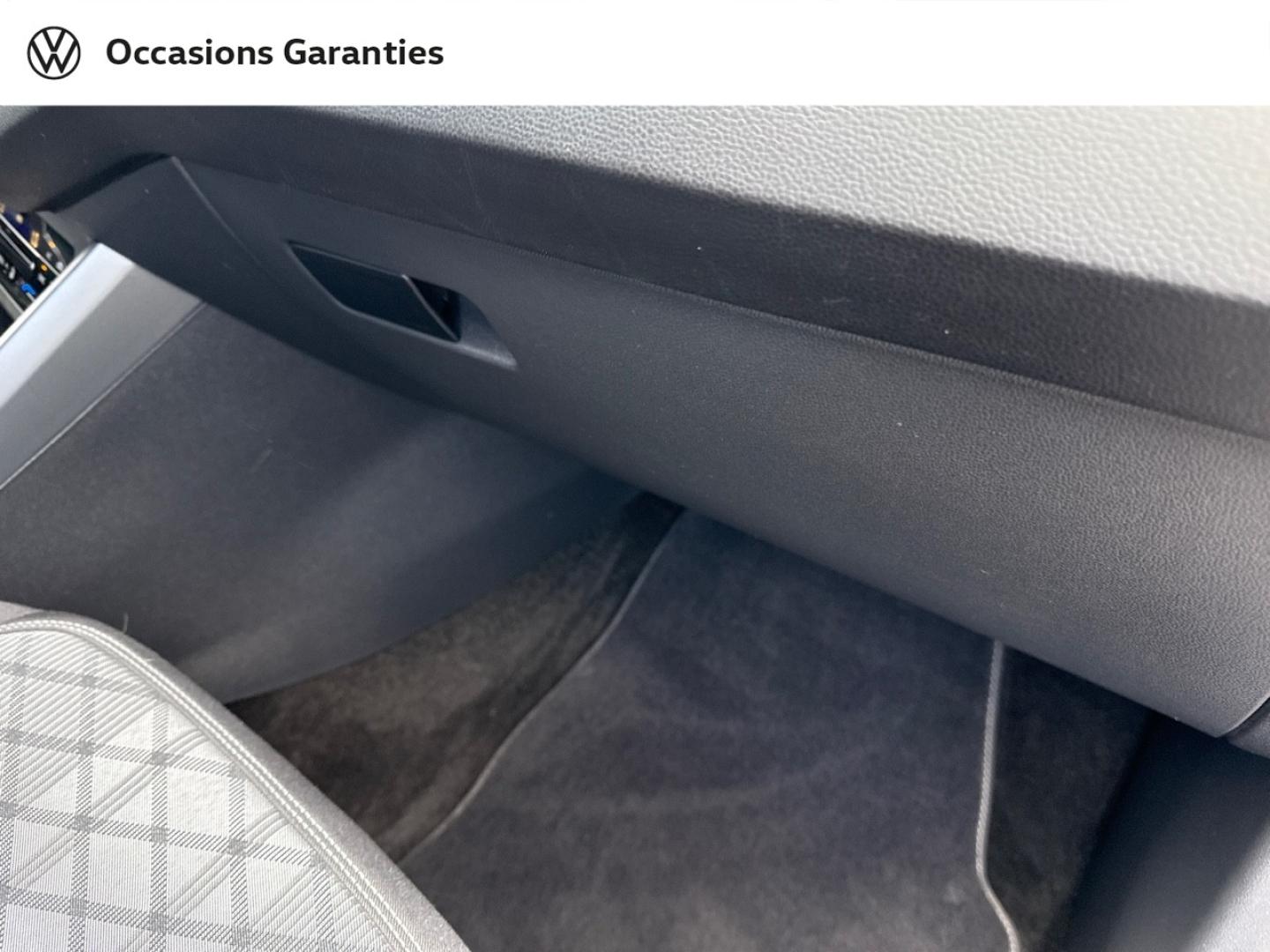 Voitures occasions VOLKSWAGEN POLO R-Line Lens