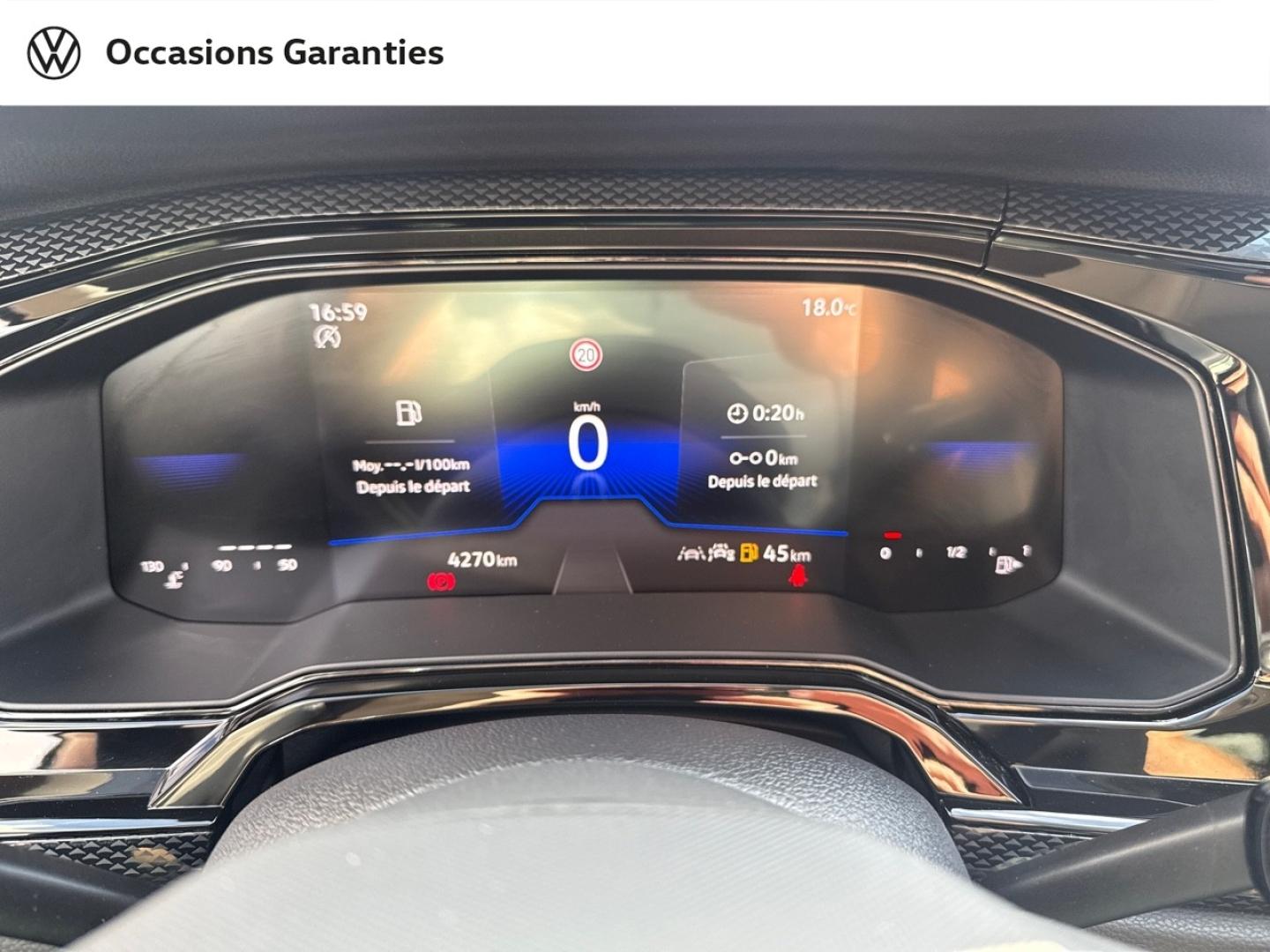 Voitures occasions VOLKSWAGEN POLO Life Lens