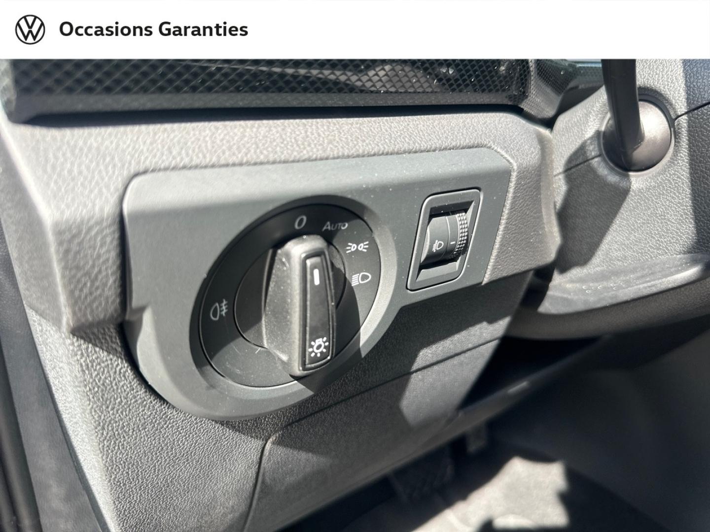 Voitures occasions VOLKSWAGEN T-CROSS Life Lens