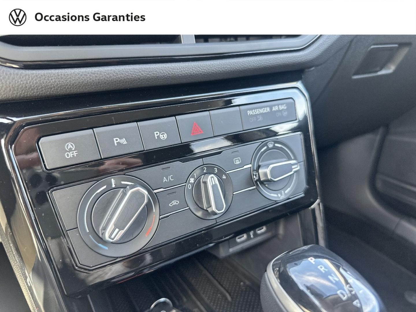 Voitures occasions VOLKSWAGEN T-CROSS Life Lens