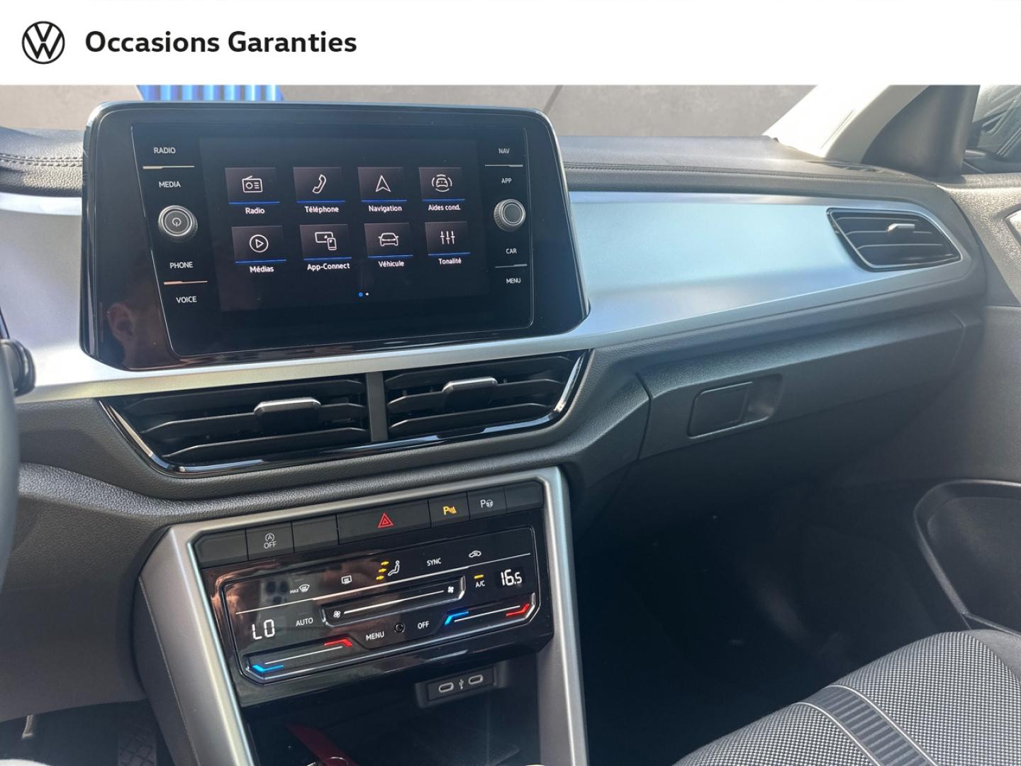 Voitures occasions VOLKSWAGEN T-ROC Life Lens