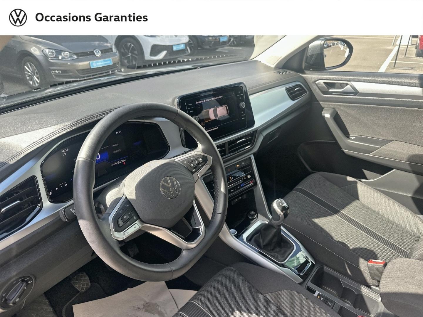 Voitures occasions VOLKSWAGEN T-ROC Life Lens