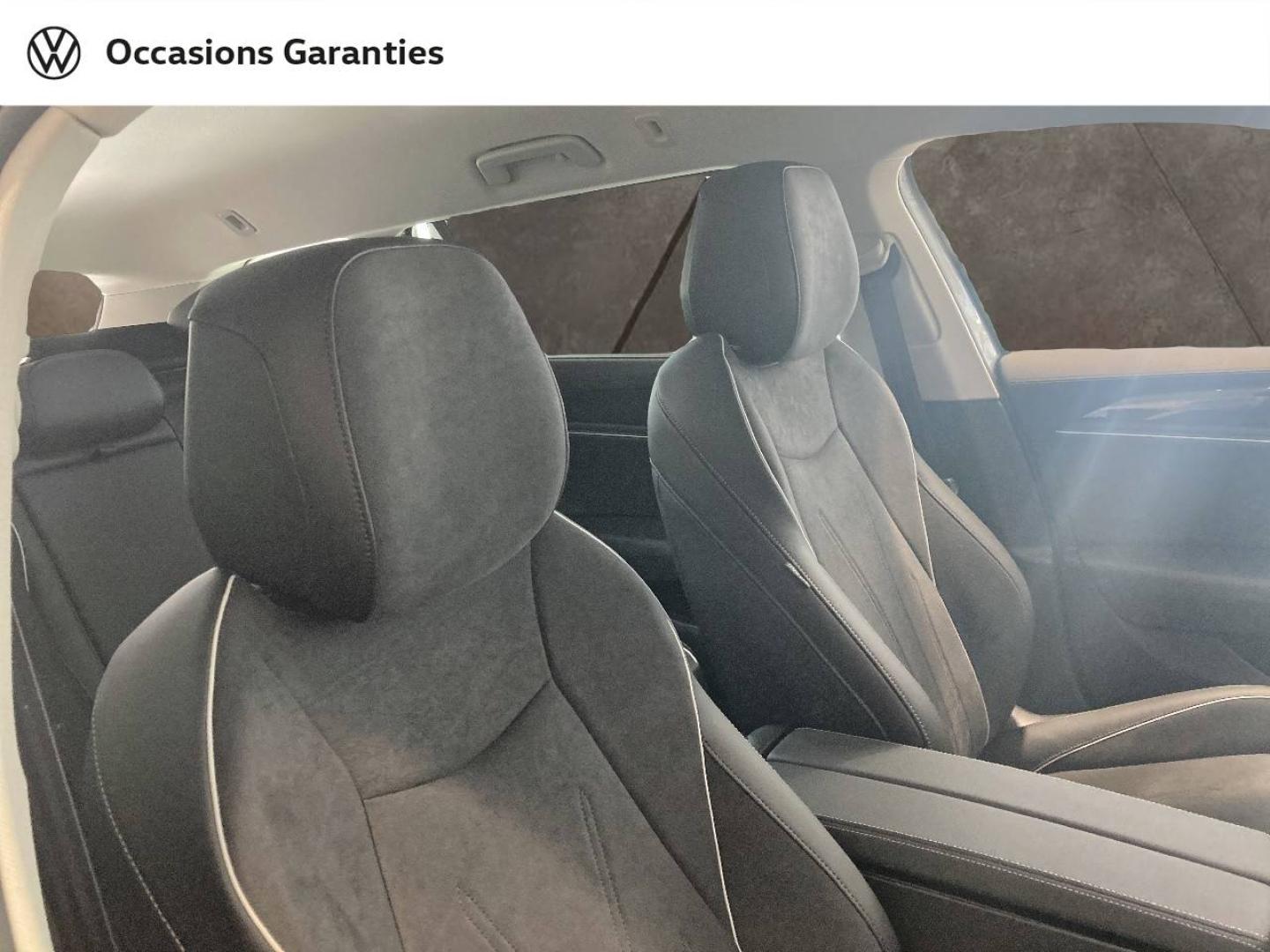 Voitures occasions VOLKSWAGEN Passat SW Life Lens