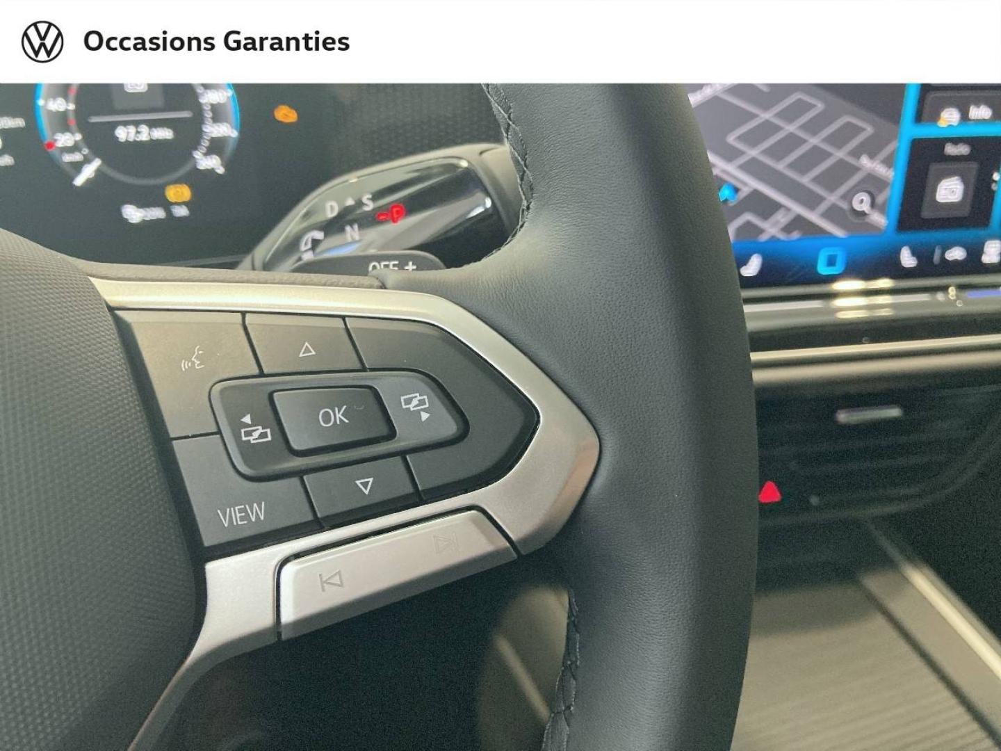 Voitures occasions VOLKSWAGEN Passat SW Life Lens