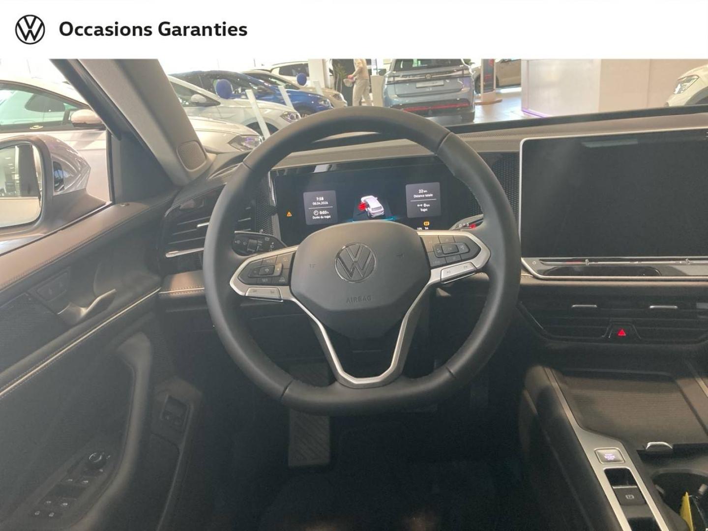 Voitures occasions VOLKSWAGEN Passat SW Life Lens