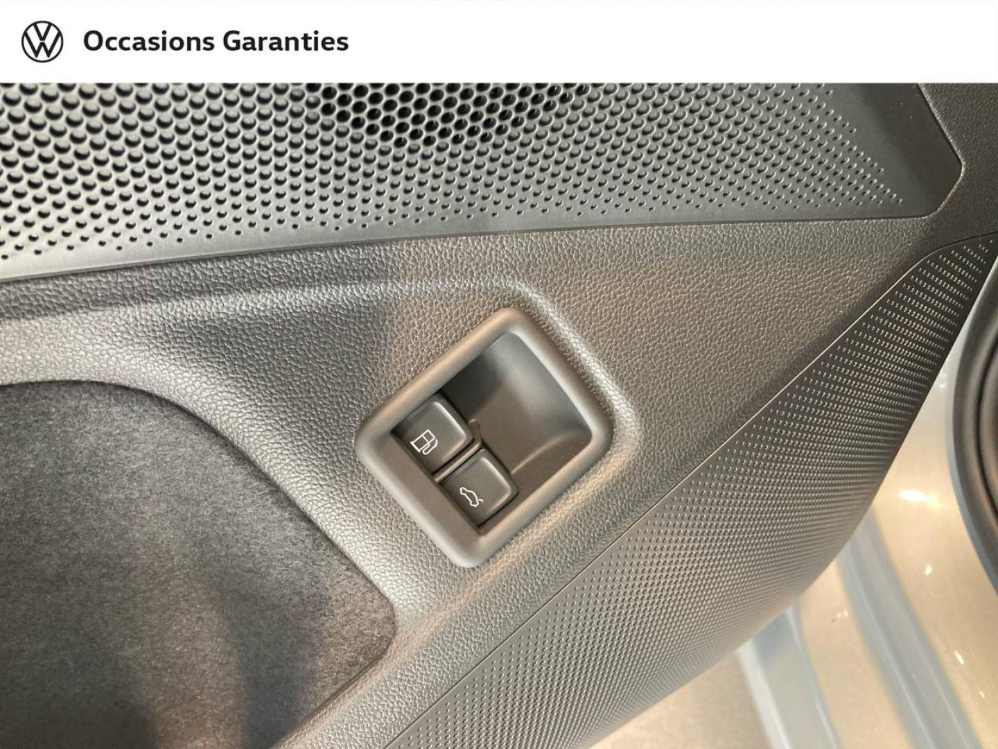 Voitures occasions VOLKSWAGEN Passat SW Life Lens