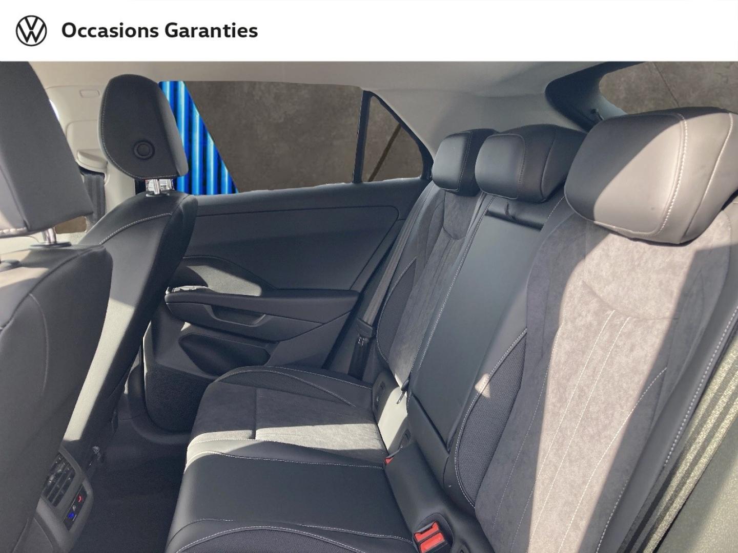 Voitures occasions VOLKSWAGEN T-ROC Style Lens