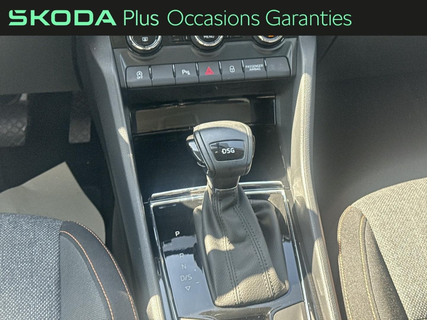 Voitures occasions ŠKODA KAROQ Ambition Lens