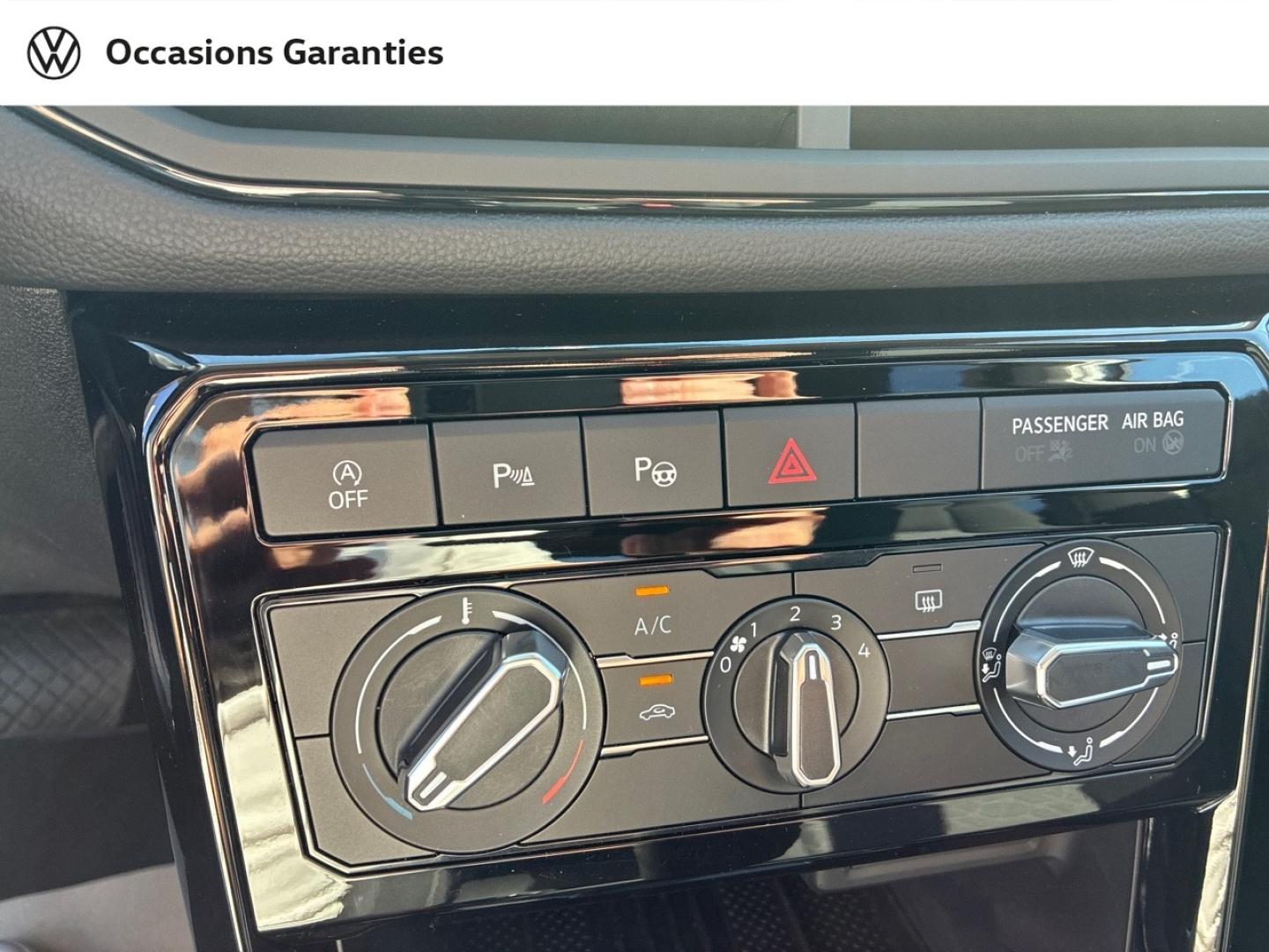 Voitures occasions VOLKSWAGEN T-CROSS Life Lens