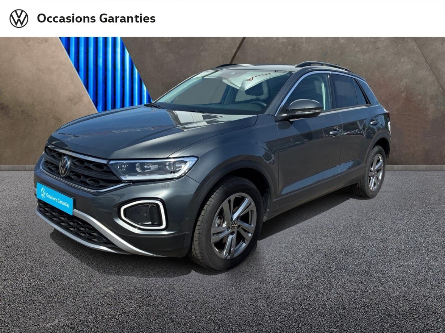 Voitures occasions VOLKSWAGEN T-ROC Life Villeneuve-d'Ascq