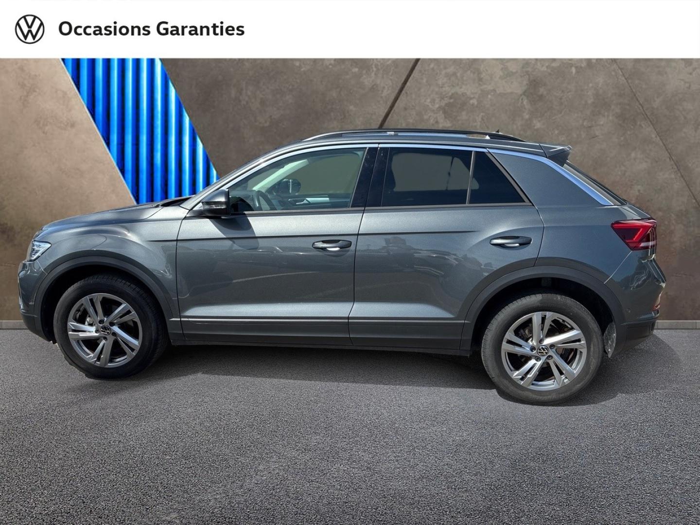 Voitures occasions VOLKSWAGEN T-ROC Life Lens