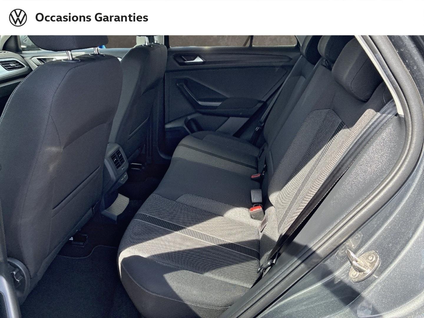 Voitures occasions VOLKSWAGEN T-ROC Life Villeneuve-d'Ascq