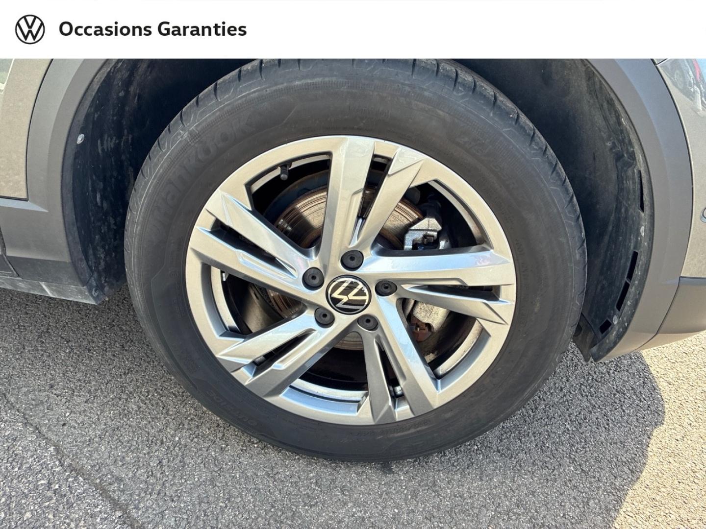 Voitures occasions VOLKSWAGEN T-ROC Life Villeneuve-d'Ascq