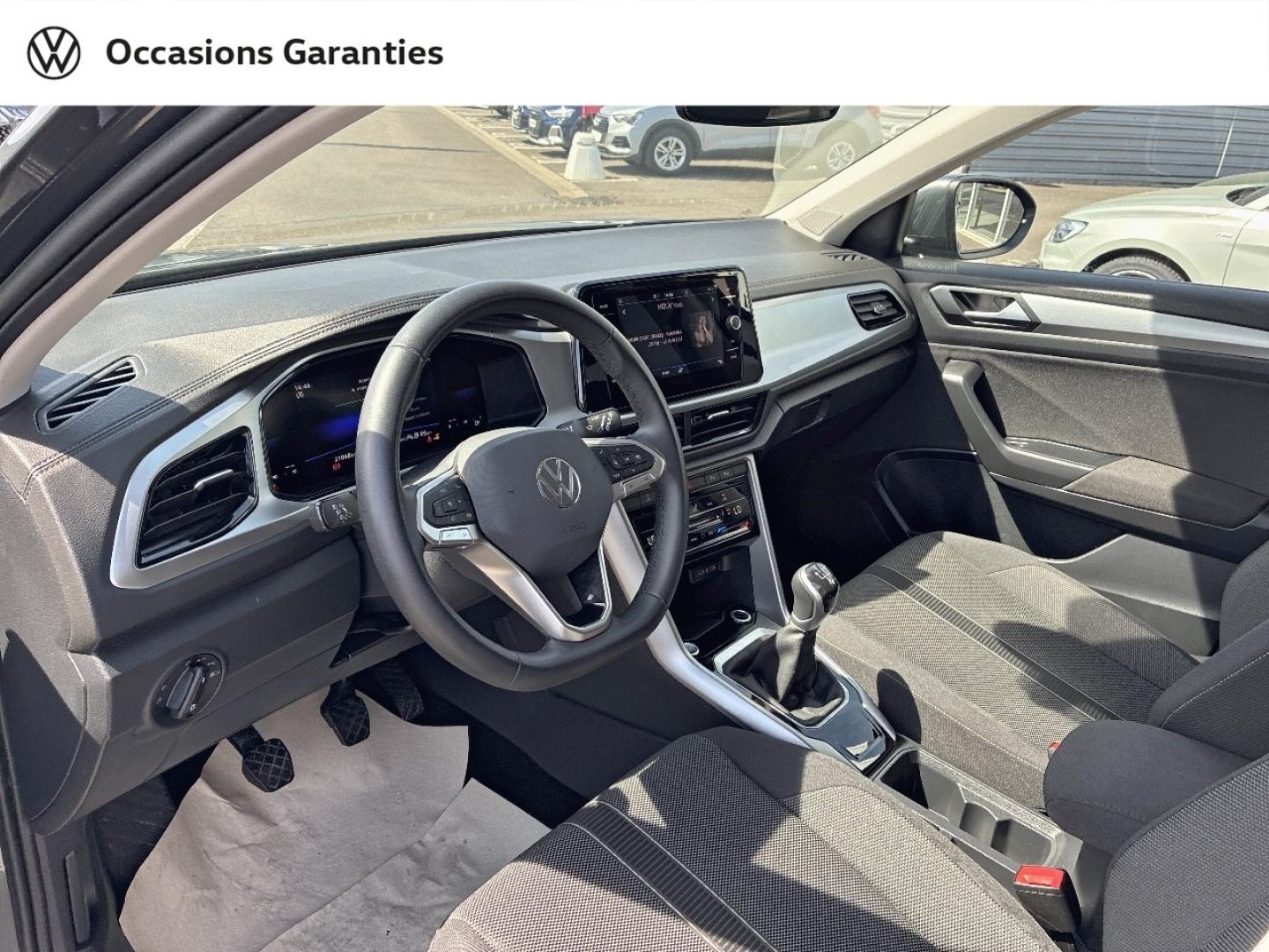 Voitures occasions VOLKSWAGEN T-ROC Life Villeneuve-d'Ascq