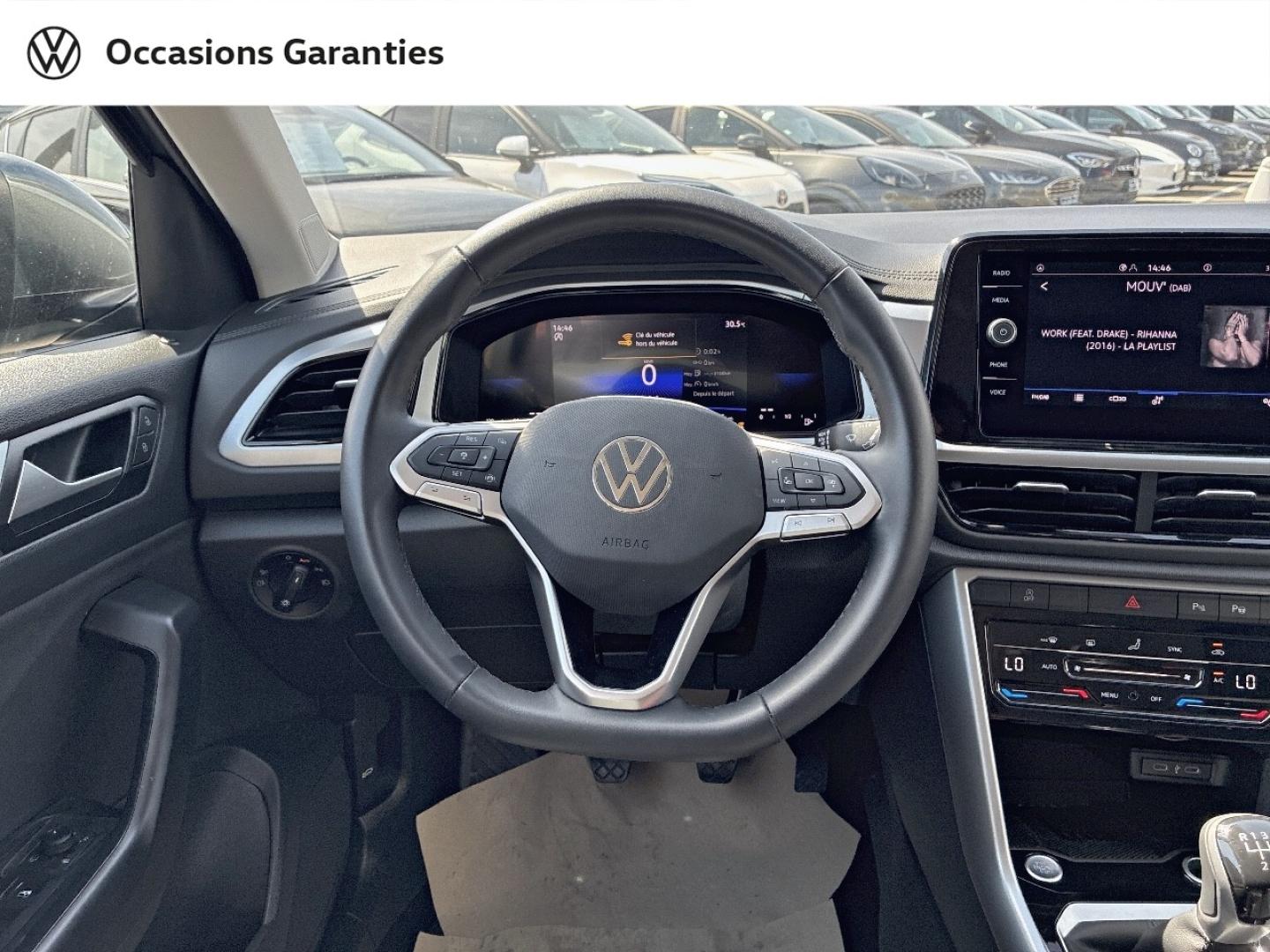 Voitures occasions VOLKSWAGEN T-ROC Life Villeneuve-d'Ascq