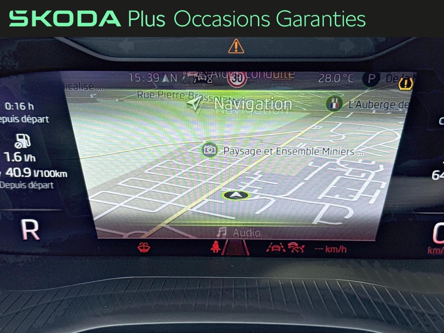 Voitures occasions ŠKODA KAROQ Selection Lens