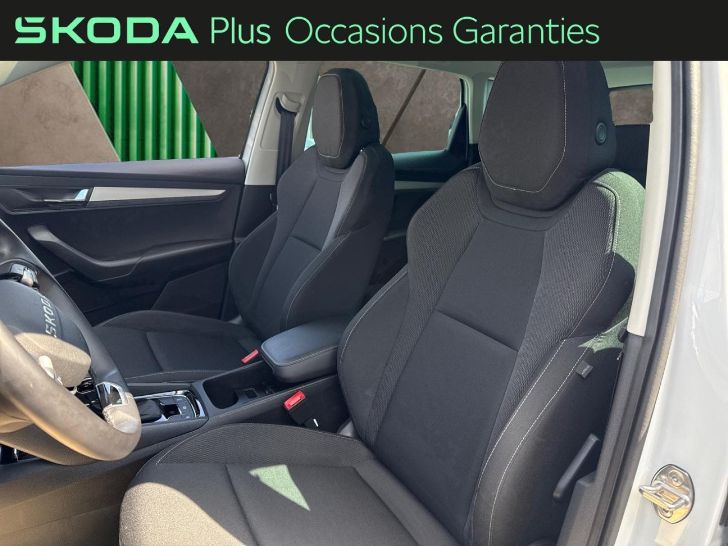 Voitures occasions ŠKODA KAROQ Selection Lens
