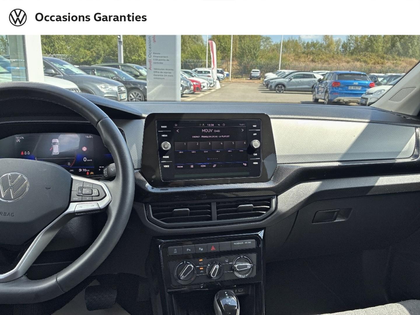 Voitures occasions VOLKSWAGEN T-CROSS Life Lens