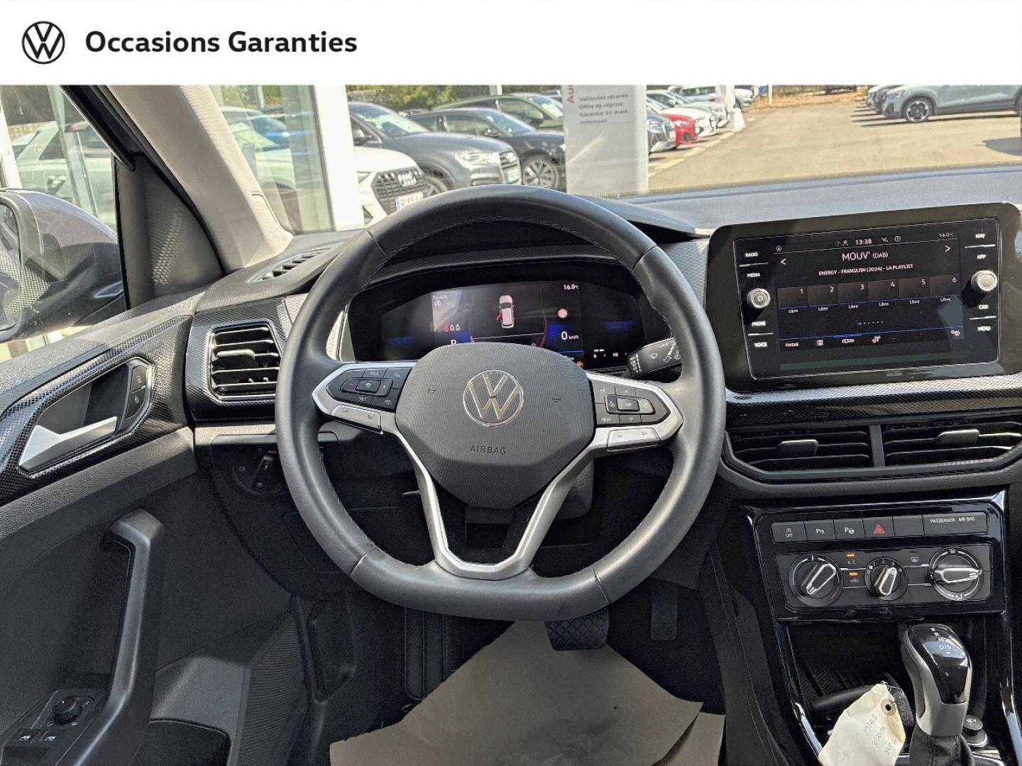 Voitures occasions VOLKSWAGEN T-CROSS Life Lens