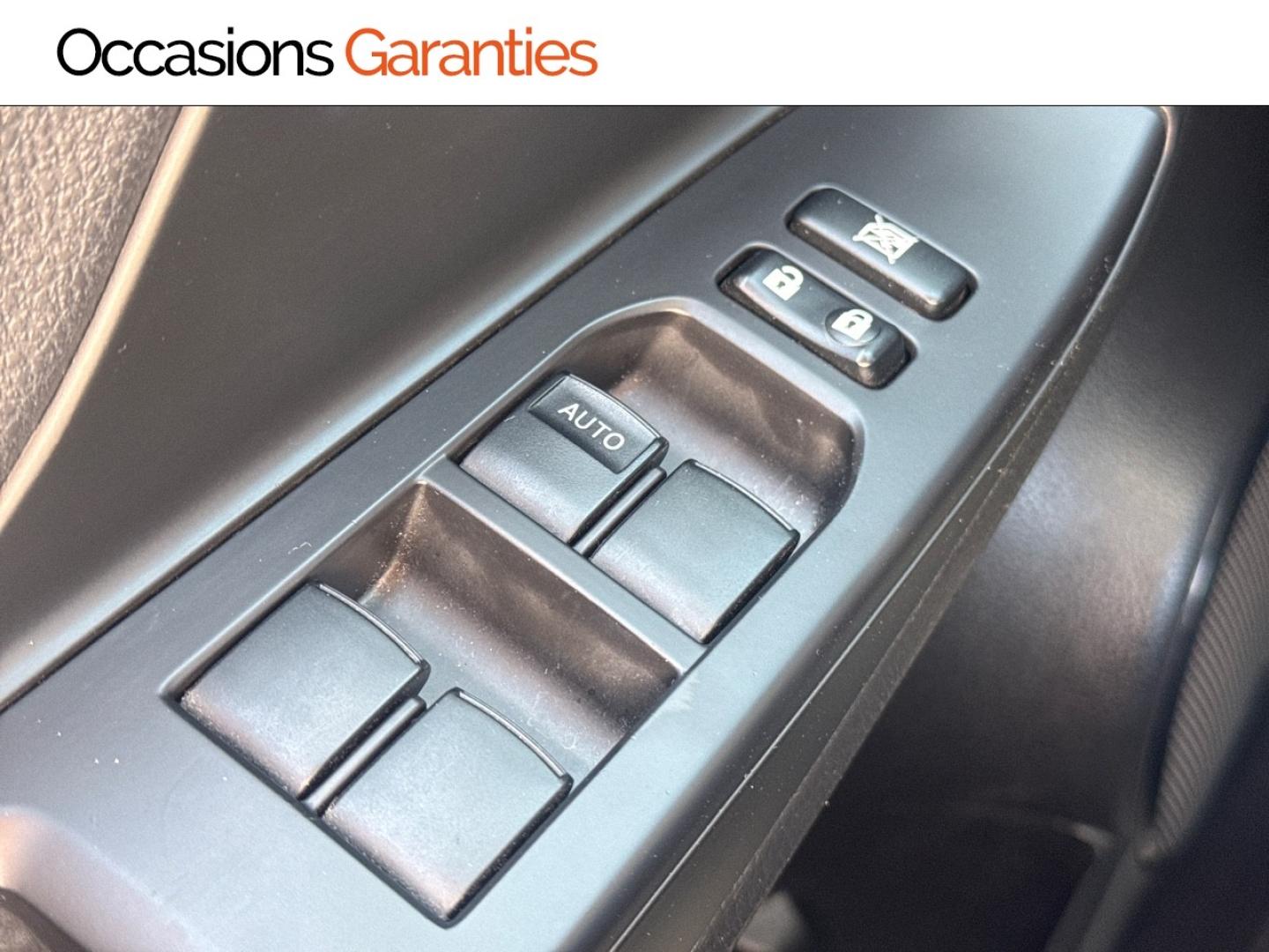 Voitures occasions TOYOTA YARIS Collection Lens