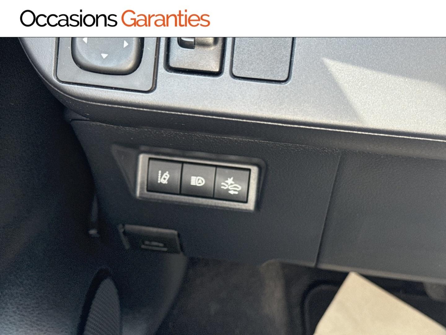 Voitures occasions TOYOTA YARIS Collection Lens