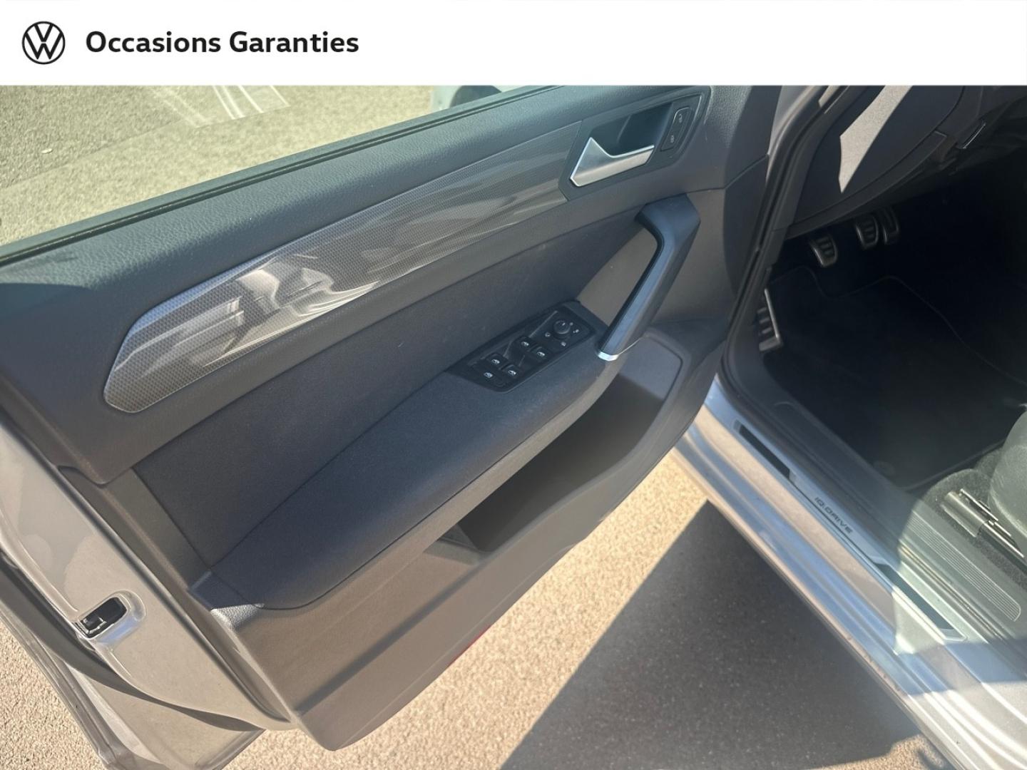 Voitures occasions VOLKSWAGEN TOURAN IQ.Drive Lens