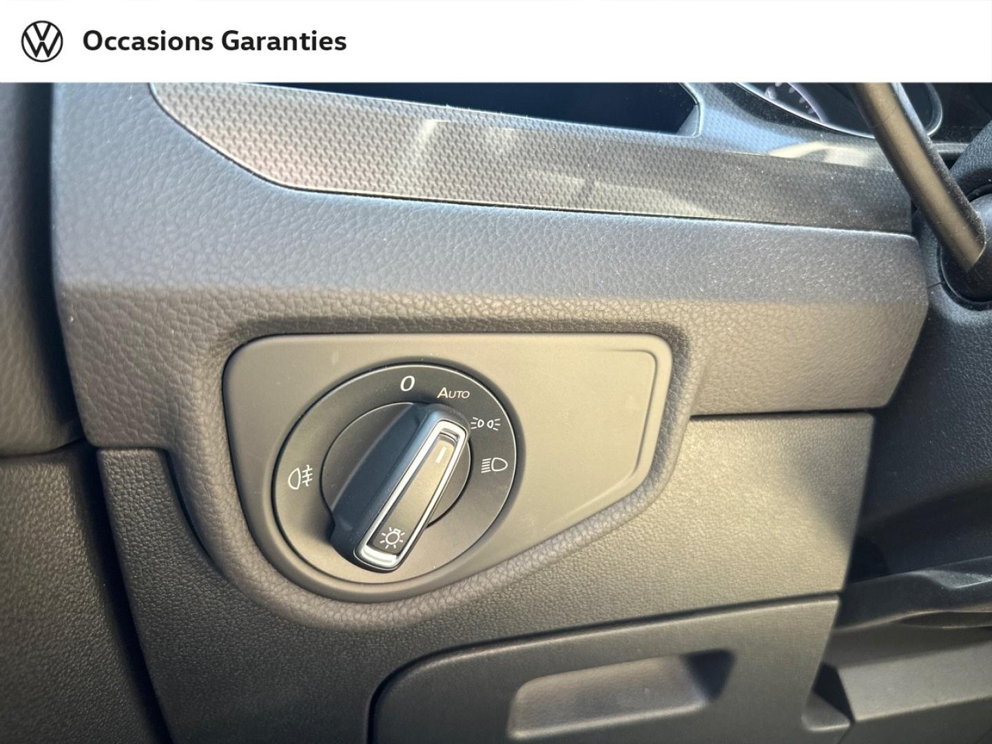 Voitures occasions VOLKSWAGEN TOURAN IQ.Drive Lens