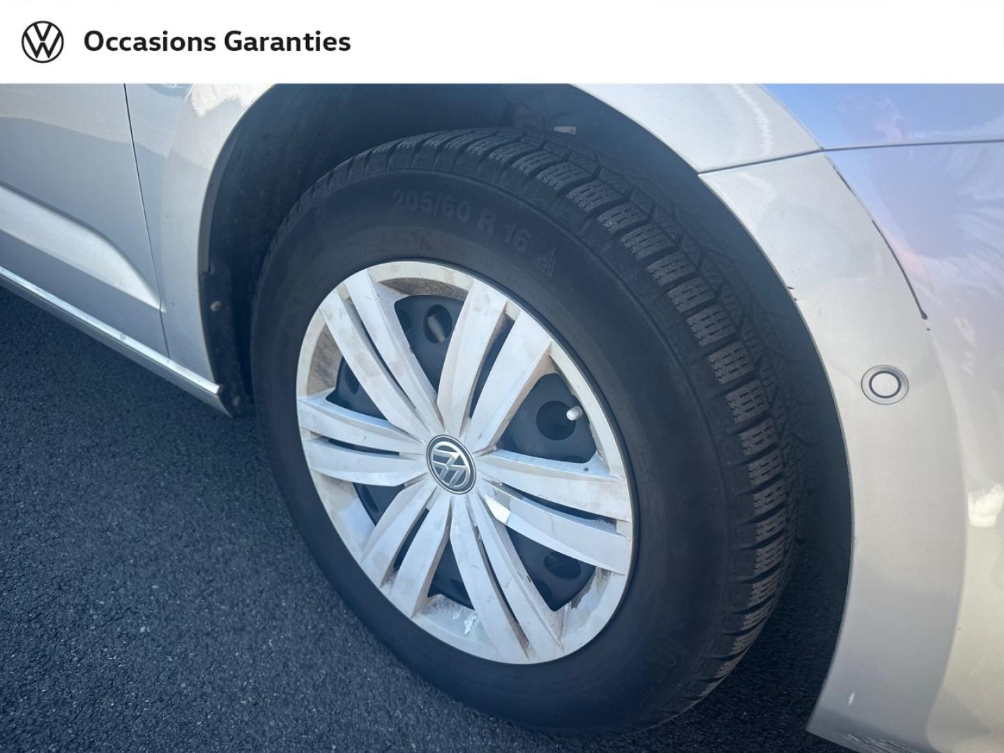 Voitures occasions VOLKSWAGEN TOURAN IQ.Drive Lens