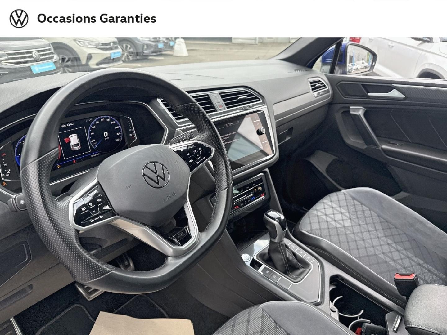 Voitures occasions VOLKSWAGEN TIGUAN R-Line Lens