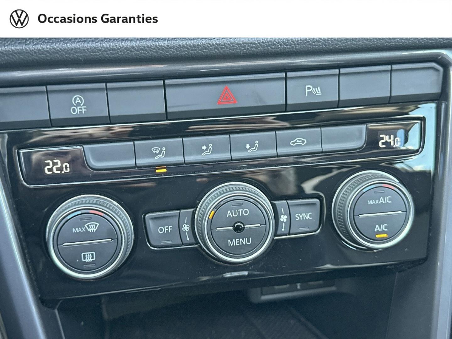 Voitures occasions VOLKSWAGEN T-ROC Carat Lens