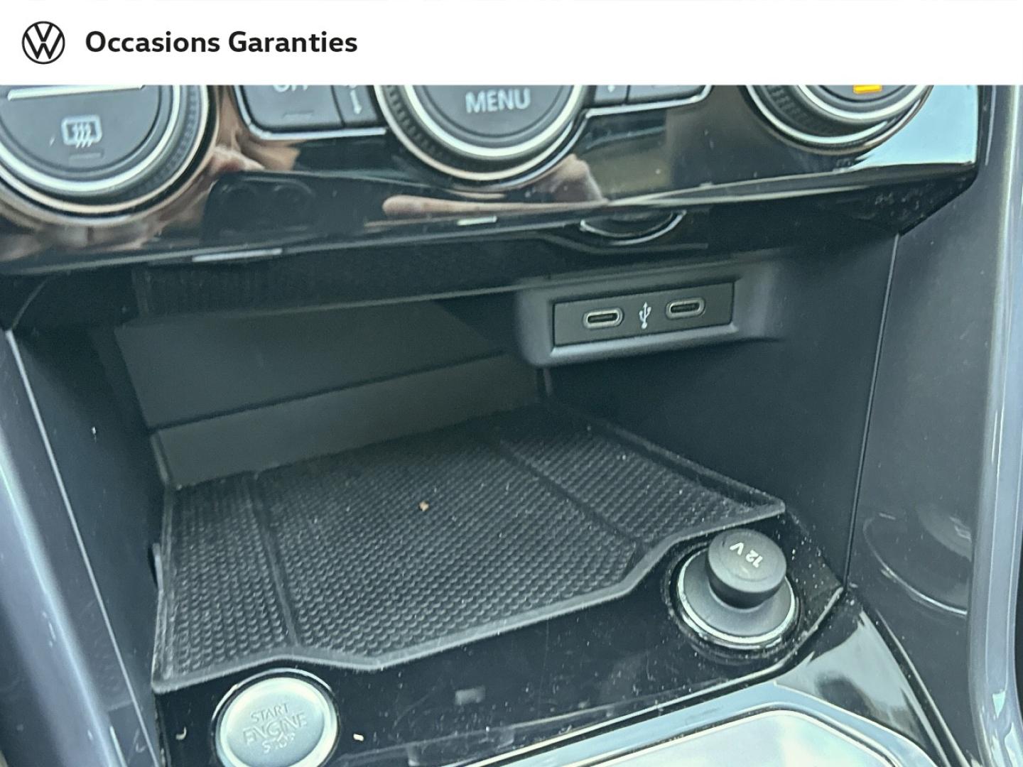 Voitures occasions VOLKSWAGEN T-ROC Carat Lens
