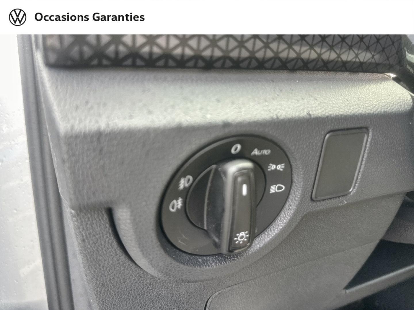 Voitures occasions VOLKSWAGEN T-CROSS R-Line Lens