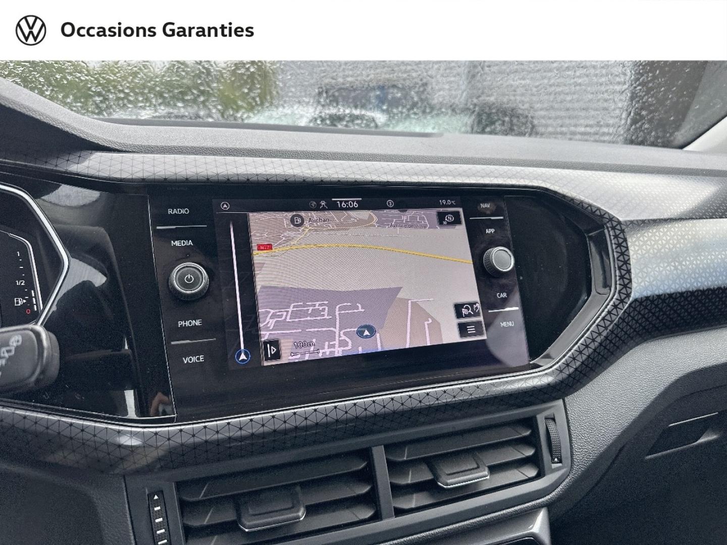 Voitures occasions VOLKSWAGEN T-CROSS R-Line Lens