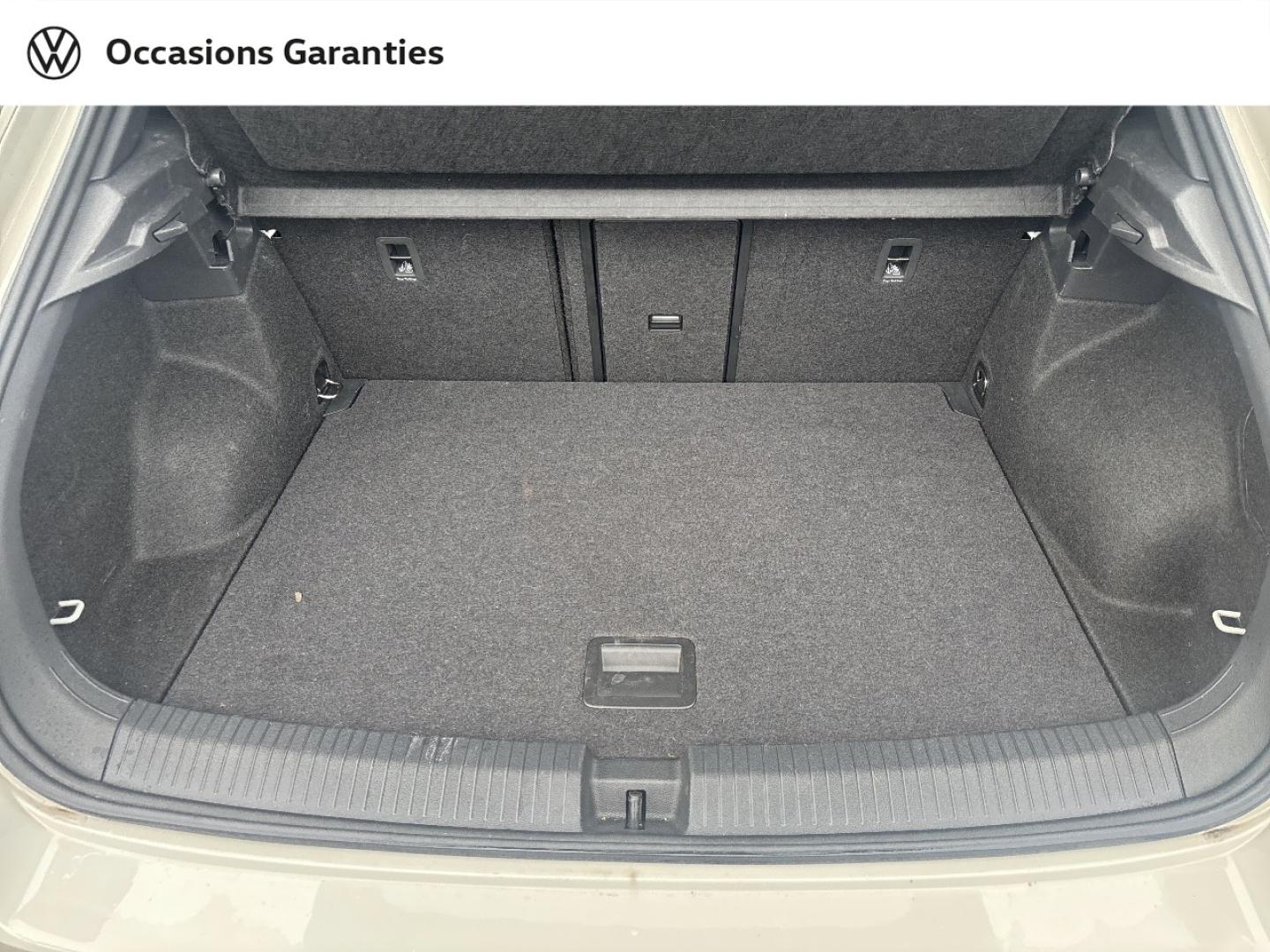 Voitures occasions VOLKSWAGEN T-ROC R-Line Lens