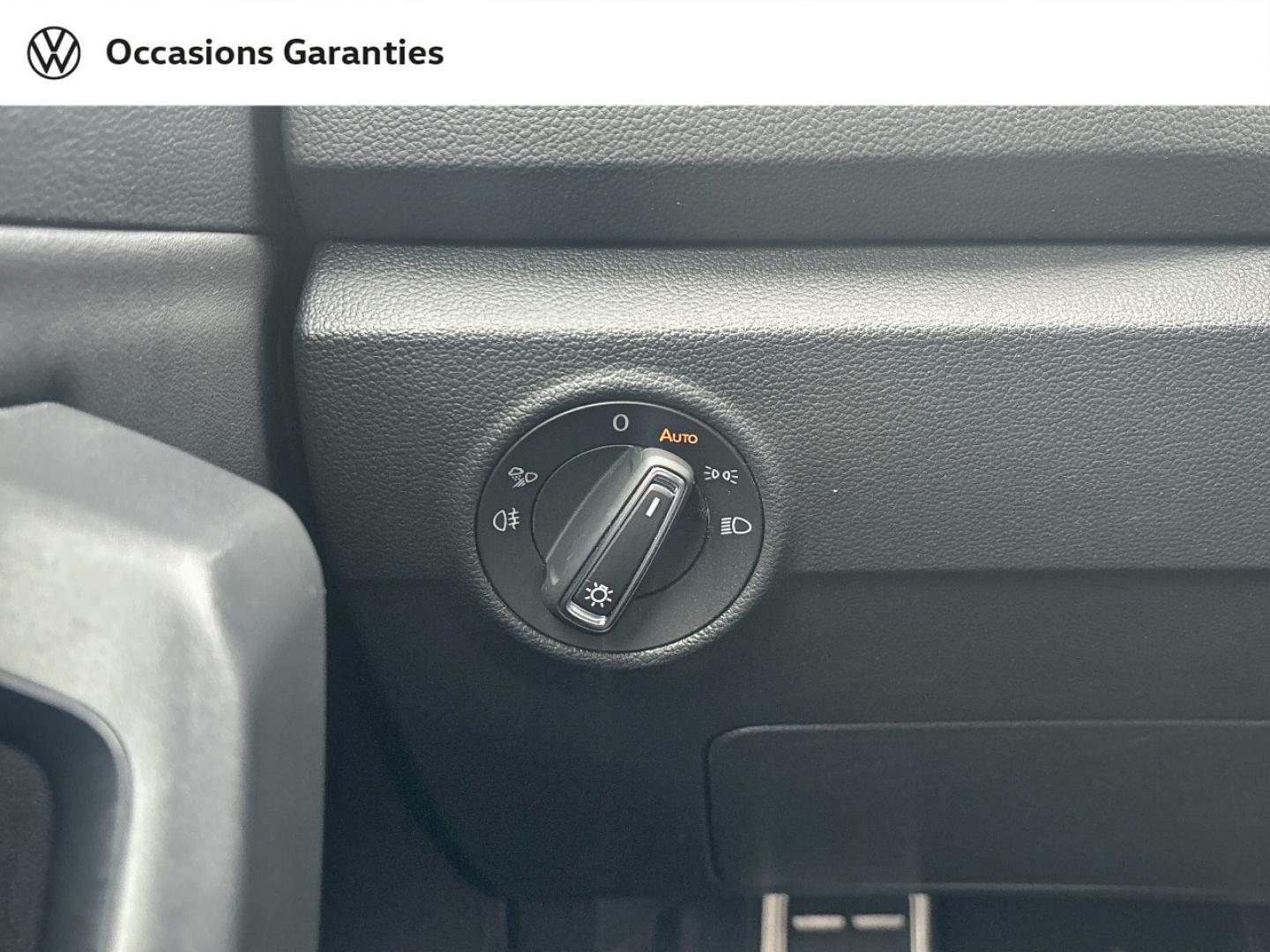Voitures occasions VOLKSWAGEN T-ROC R-Line Lens