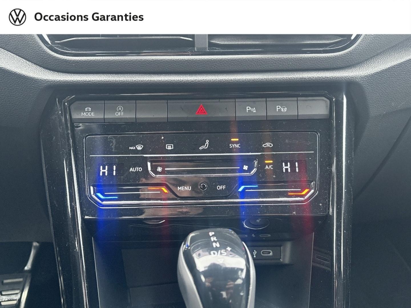 Voitures occasions VOLKSWAGEN T-ROC R-Line Lens