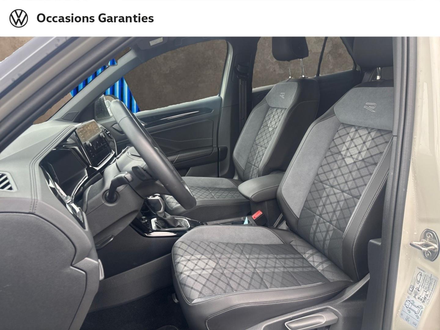 Voitures occasions VOLKSWAGEN T-ROC R-Line Lens