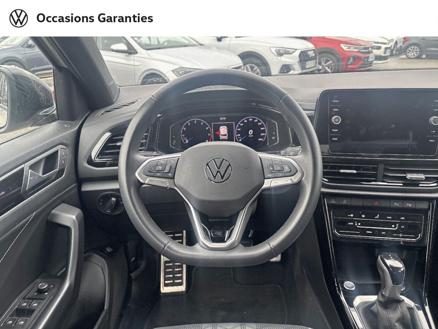 Voitures occasions VOLKSWAGEN T-ROC R-Line Lens