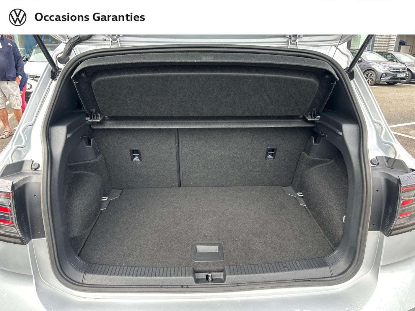 Voitures occasions VOLKSWAGEN T-CROSS R-Line Lens