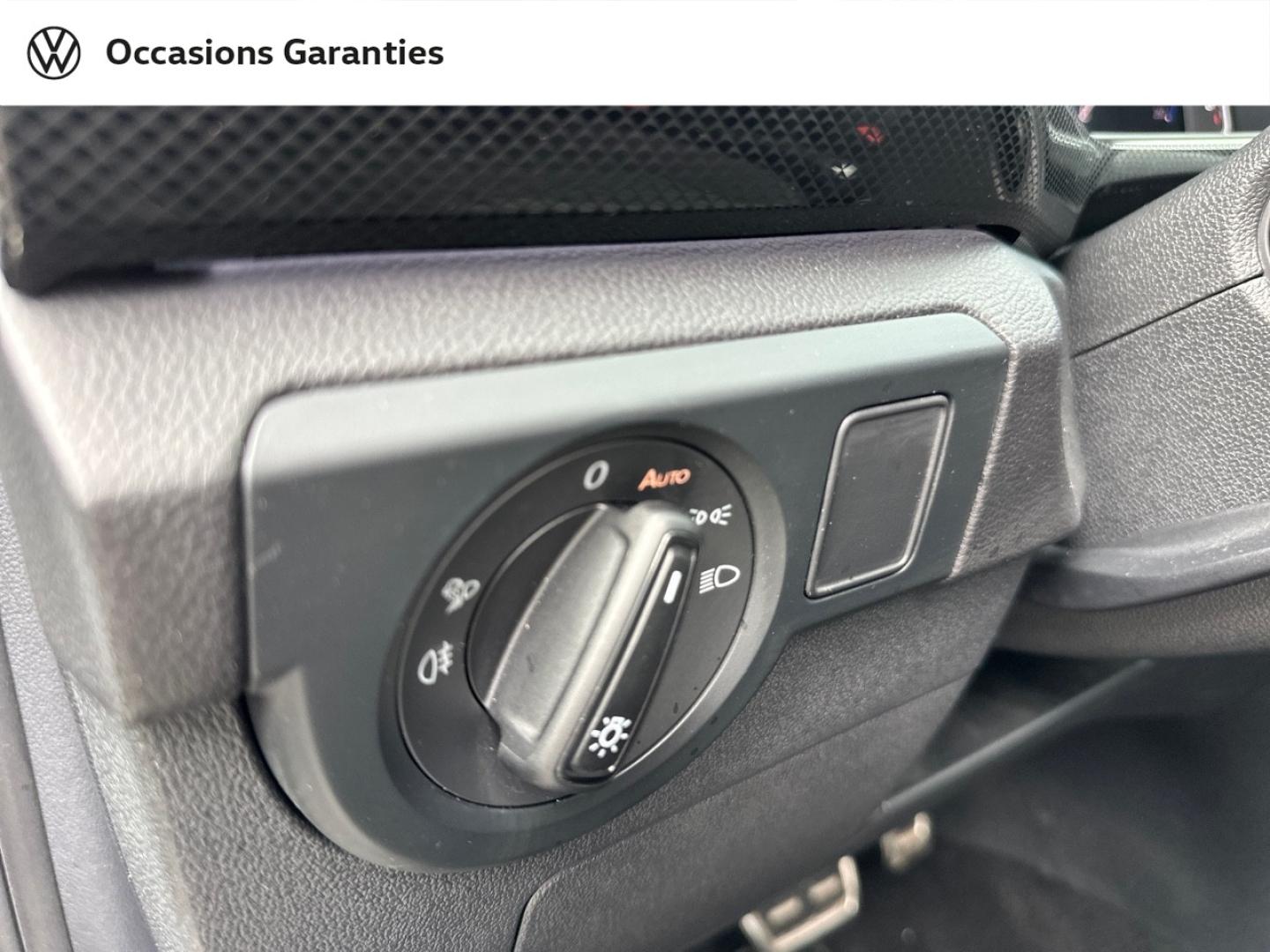 Voitures occasions VOLKSWAGEN T-CROSS R-Line Lens