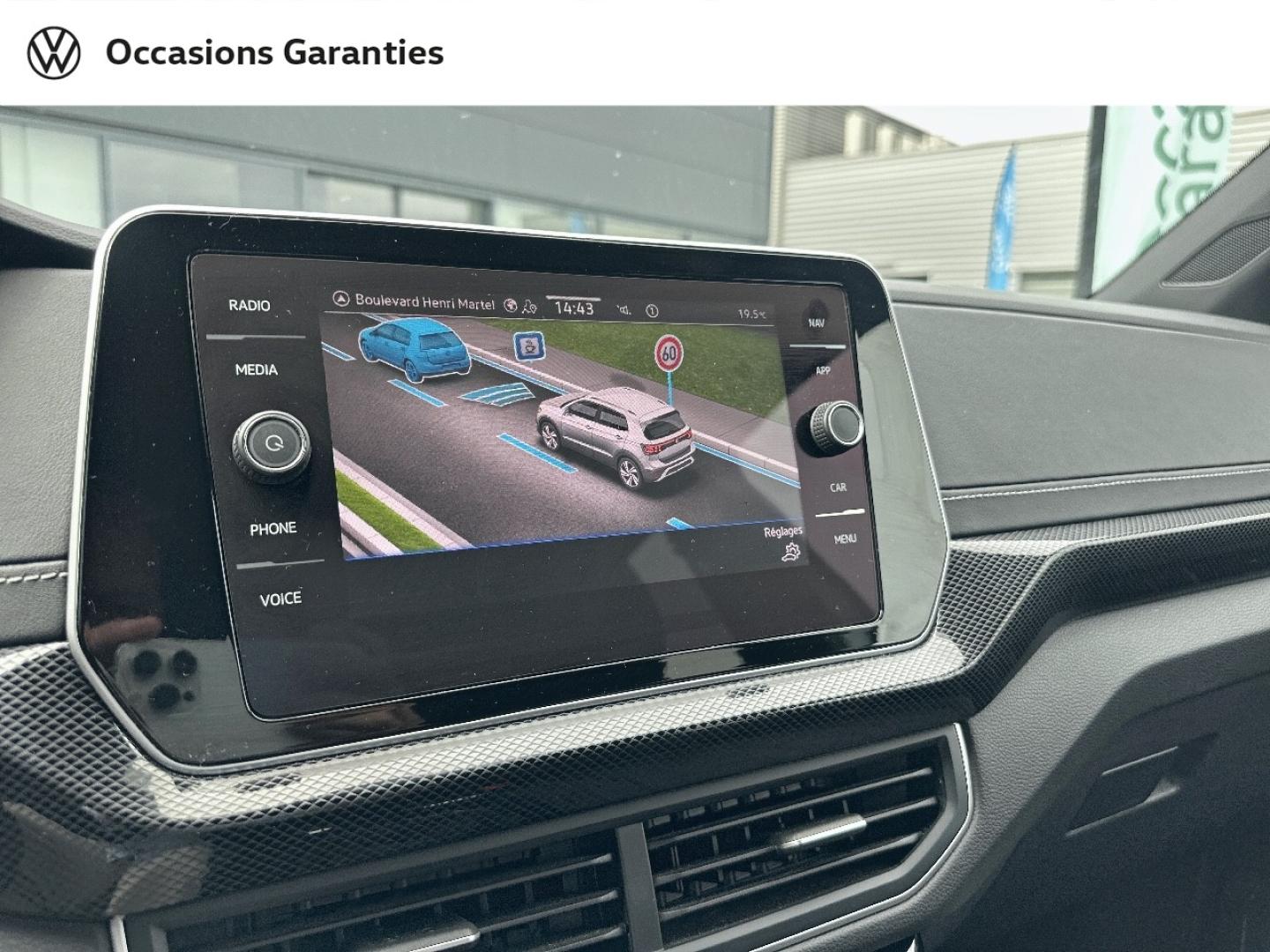 Voitures occasions VOLKSWAGEN T-CROSS R-Line Lens
